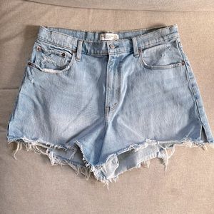 Abercrombie Curve Love 90s Cut-off Shorts